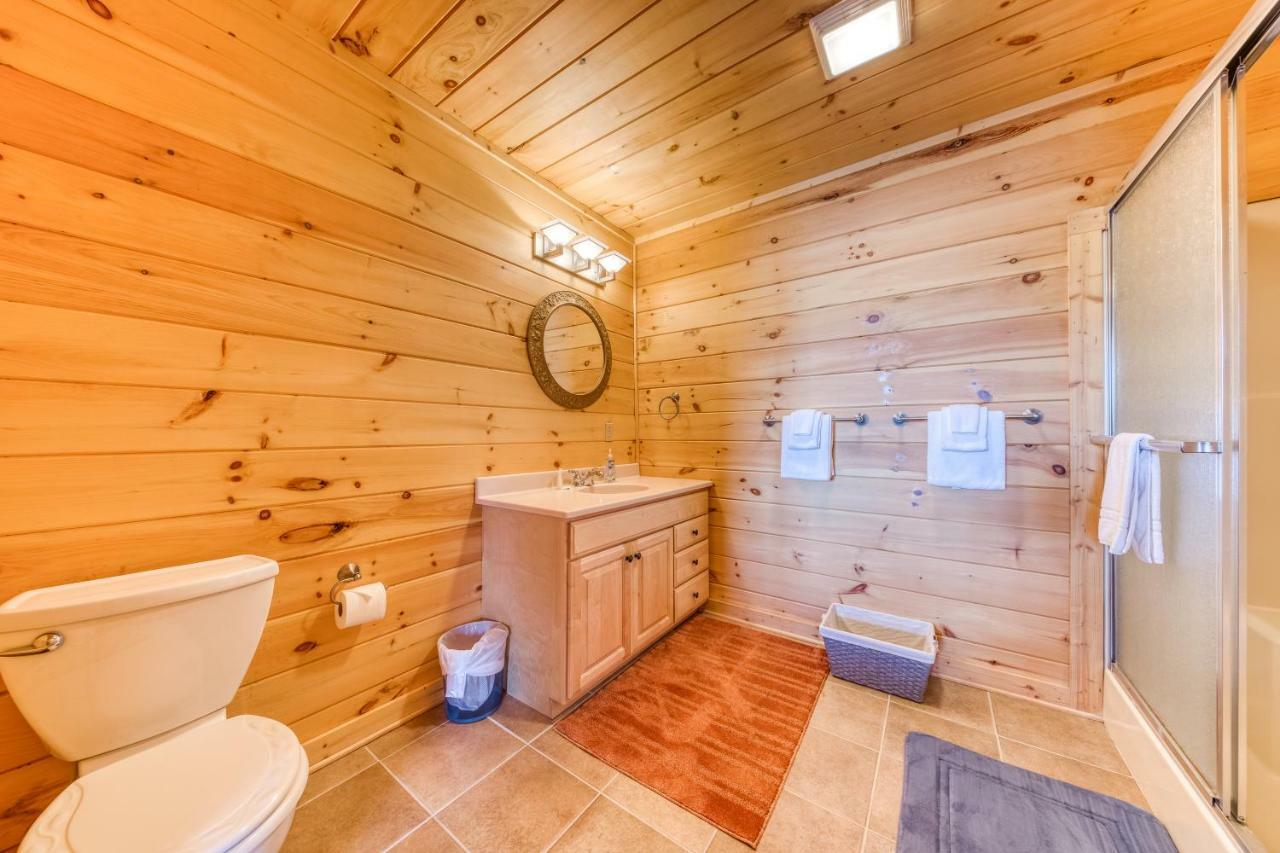 Majestic Lakefront Lodge Sevierville Exterior foto